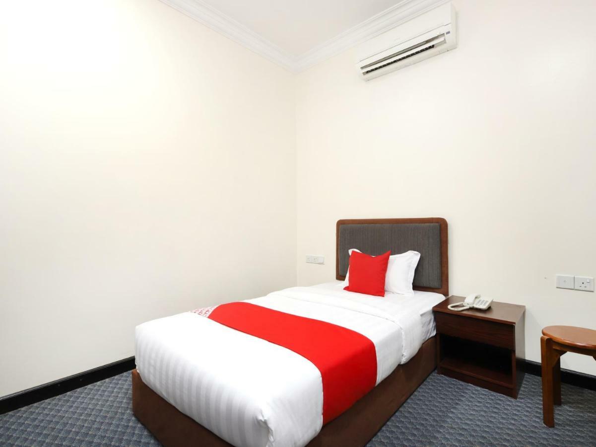 Oyo 750 Comfort Hotel Kota Kinabalu Exteriér fotografie