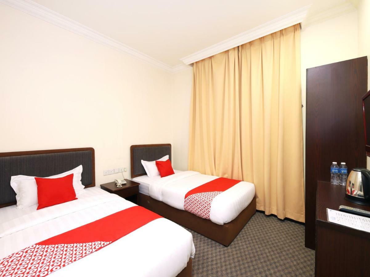 Oyo 750 Comfort Hotel Kota Kinabalu Exteriér fotografie