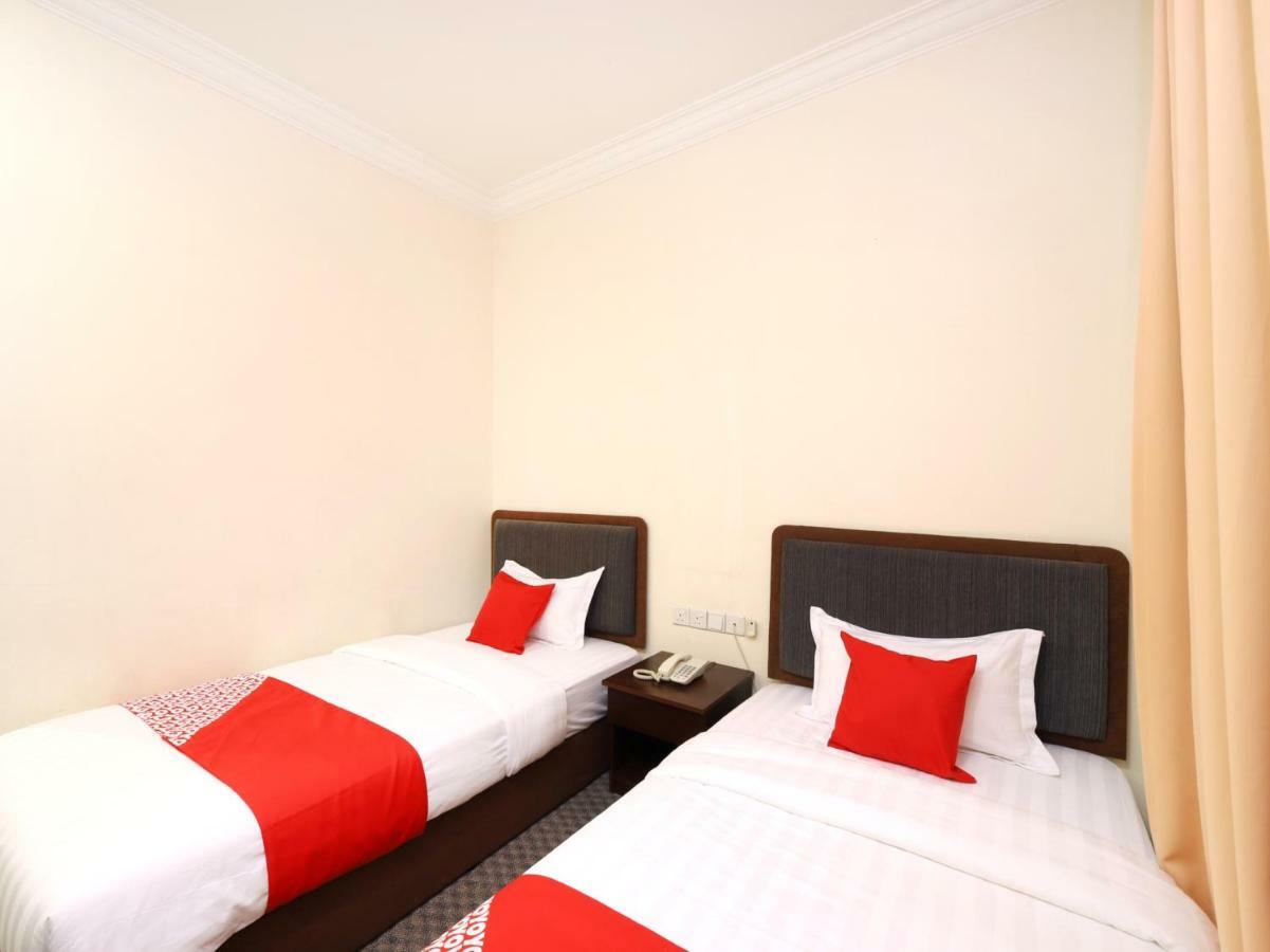 Oyo 750 Comfort Hotel Kota Kinabalu Exteriér fotografie
