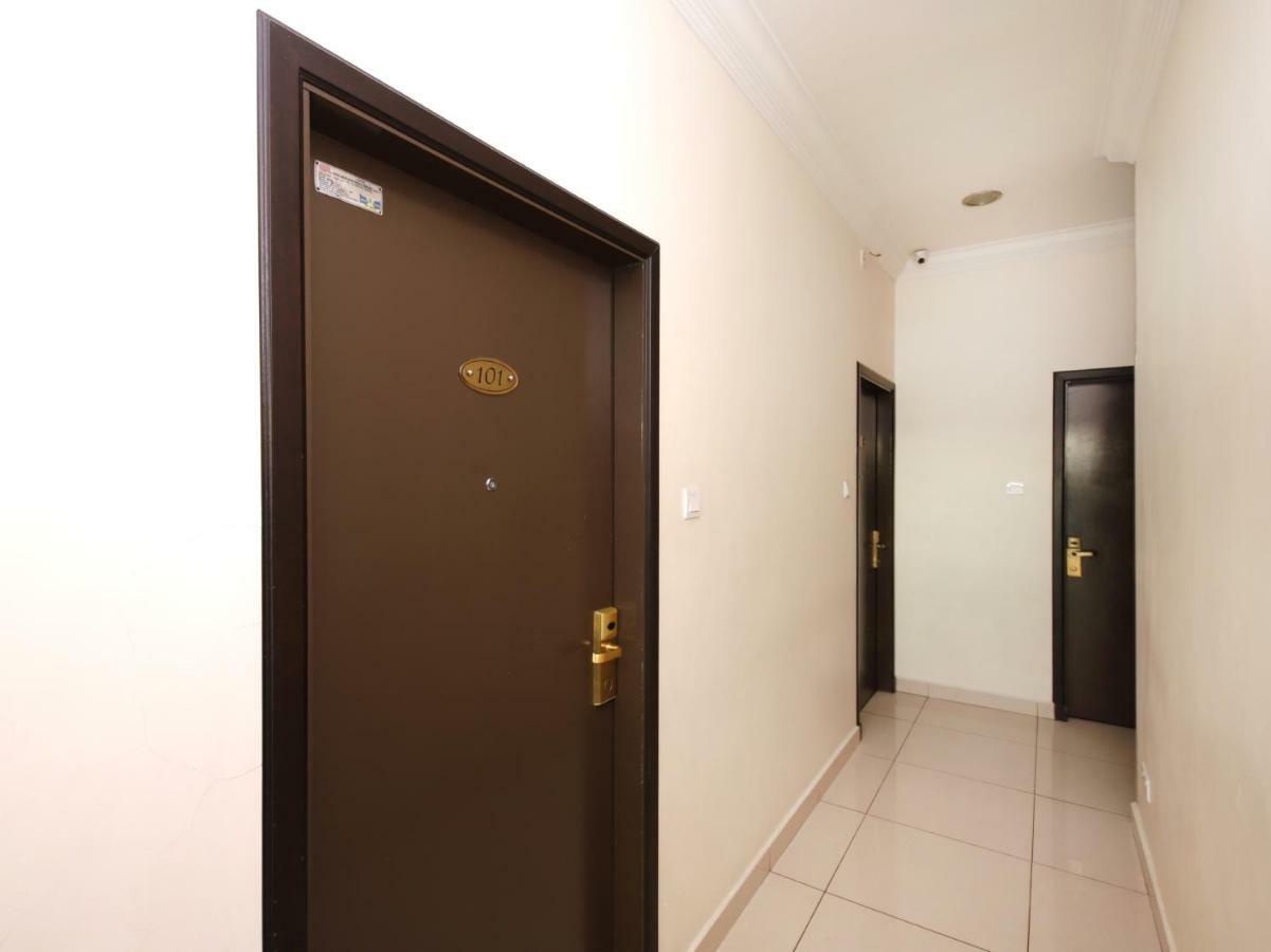 Oyo 750 Comfort Hotel Kota Kinabalu Exteriér fotografie