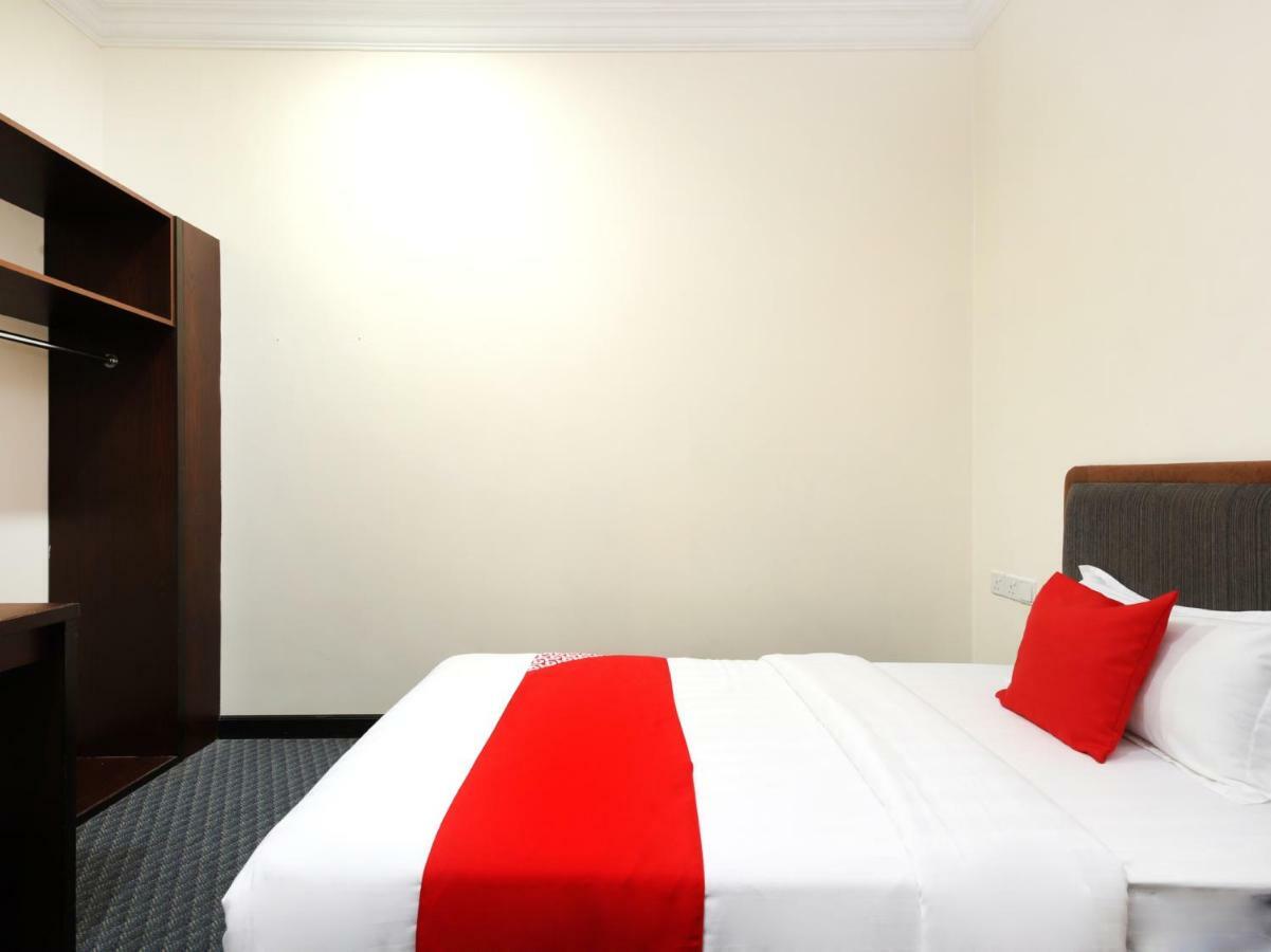 Oyo 750 Comfort Hotel Kota Kinabalu Exteriér fotografie